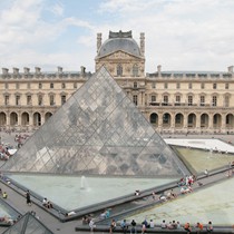 Paris | Louvre mit Glaspyramide