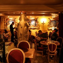 Paris | Montmartre und Sacré-Cœur | Restaurant auf dem Montmartre
